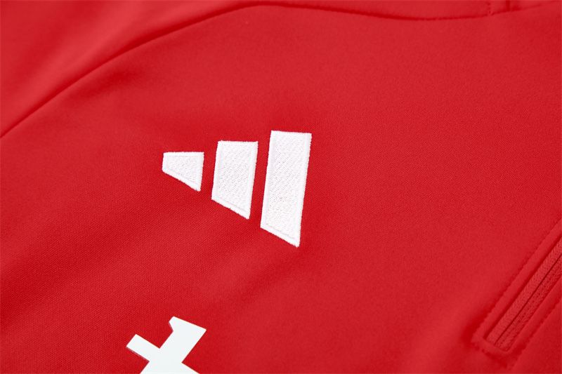 Спортен екип Адидас Манчестър Юнайтед