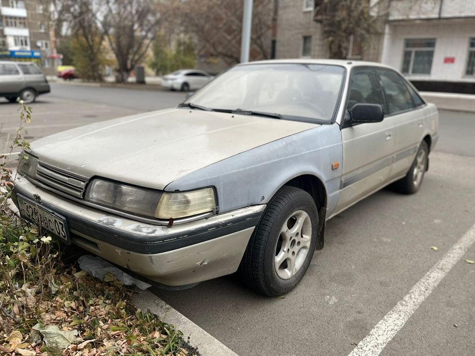 Мазда 626, хэтчбек