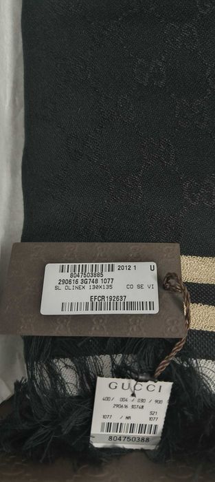 Eșarfă Gucci damă – originală, nouă, cu etichetă și cutie – mic defect