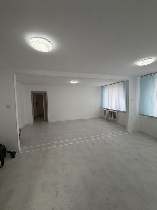 Продам магазин в центре города.