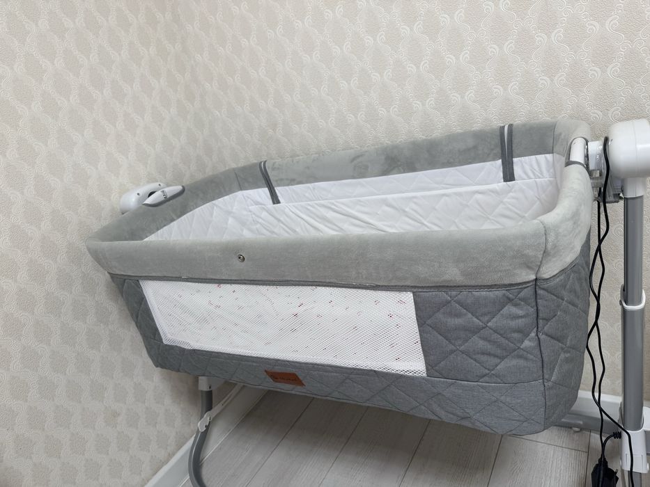 Продам кроватку в отличном состоянии