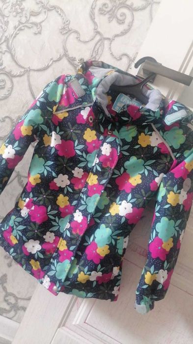 детская куртка на 8 лет