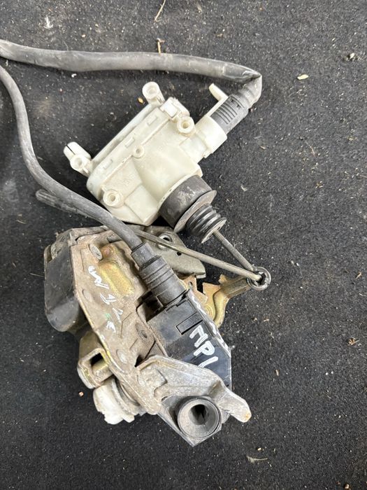 Mercedes w124 Брава Предна Лява Врата