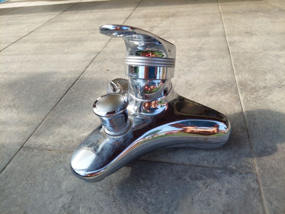 Baterie de baie cadă sau duș Grohe