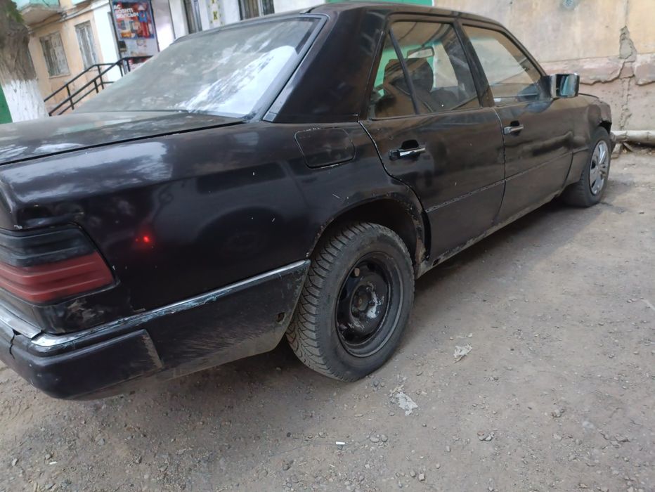 Мерседес w124 2.5 дизель