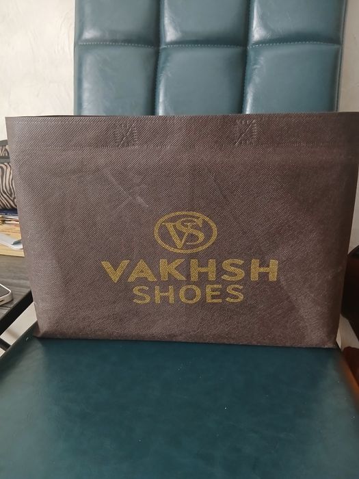 Продам полу сапоги новые