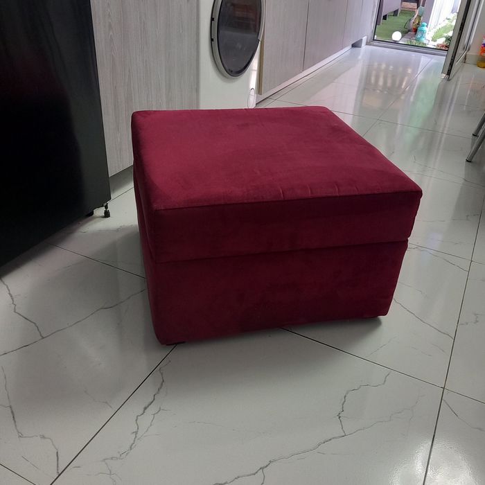 Taburet tapițat 60×60/40