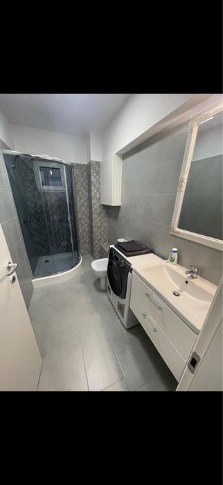 Inchiriez apartament decomandat 2 camere