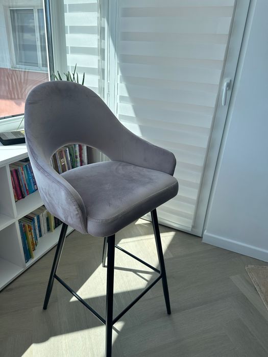 Scaun de bar catifea roz easy clean pet friendly picioare metalice