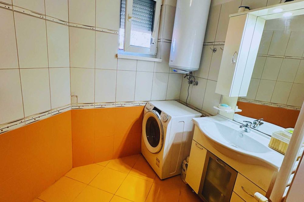 Дава се под наем Тристаен апартамент в София, Павлово - 90 кв.м за 749.7 € - Снимка #12