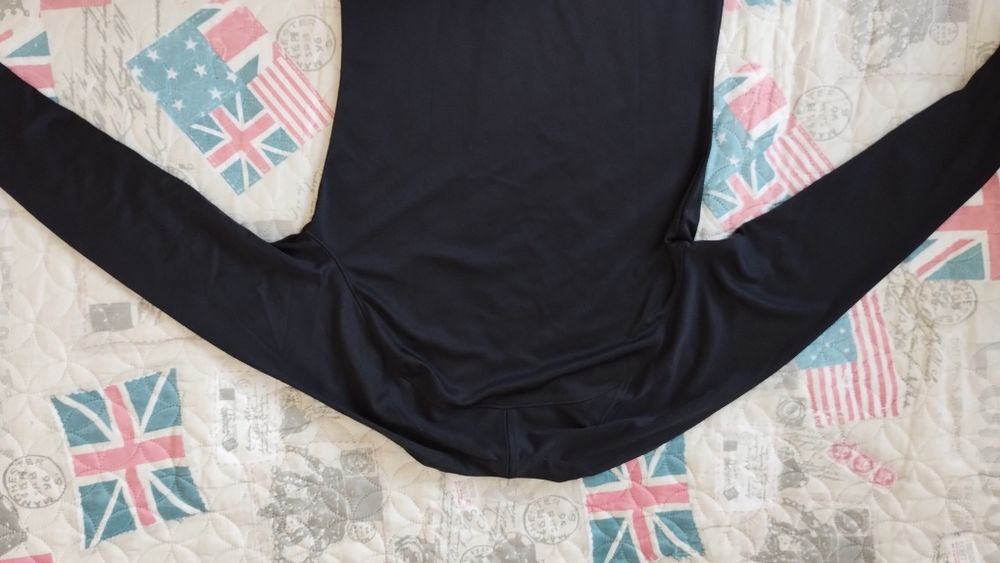 Блуза NIKE dri-fit р-р S нова