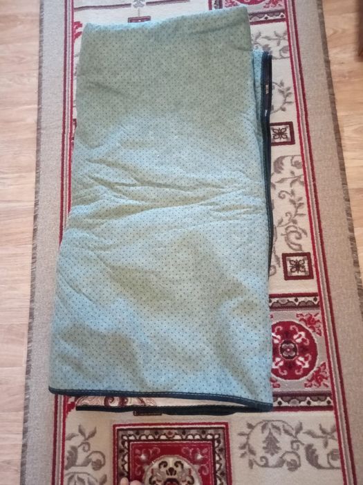 Продам 2 бамбуковых ковра 2х4