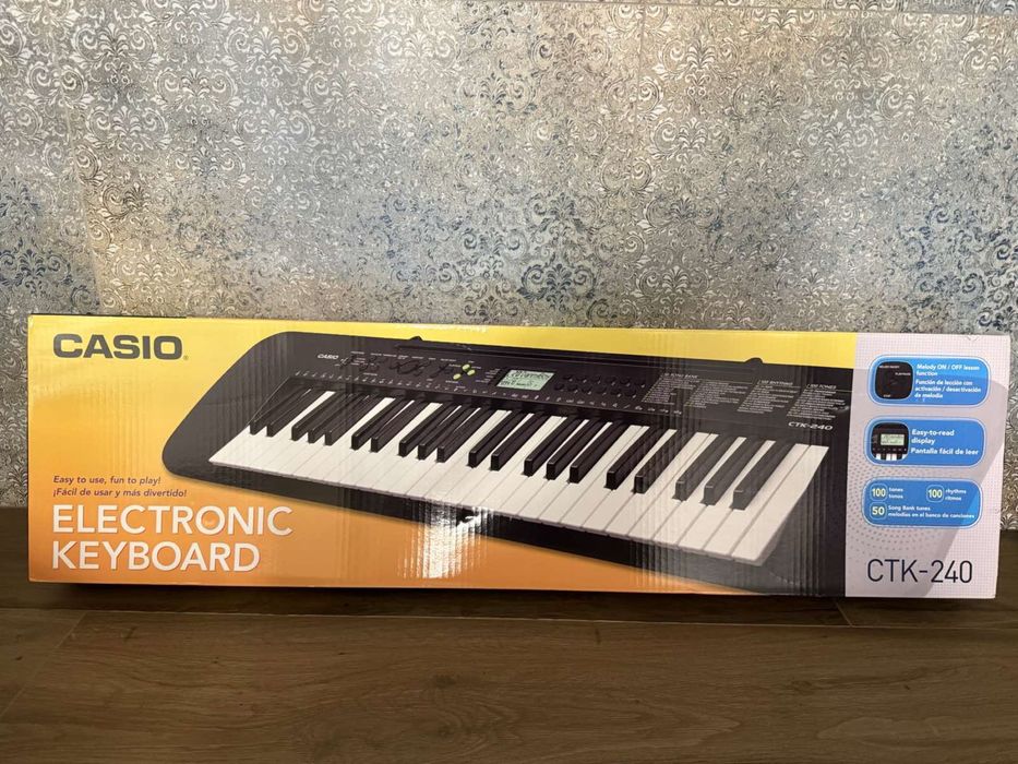 Синтезатор Casio