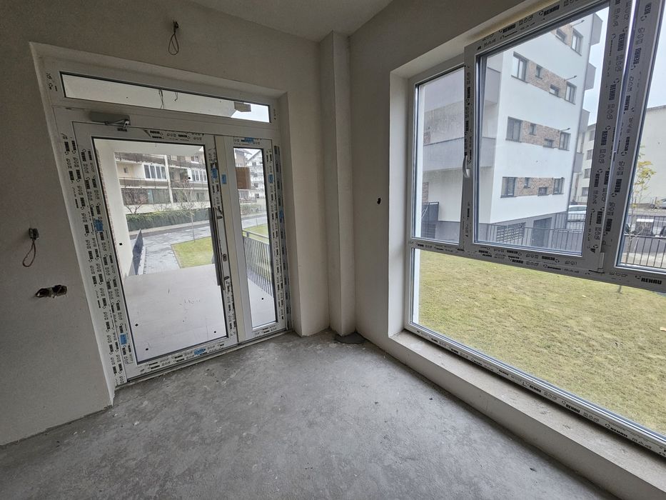 Spatiu comercial premium, fara comision zona Eroilor,  Florești