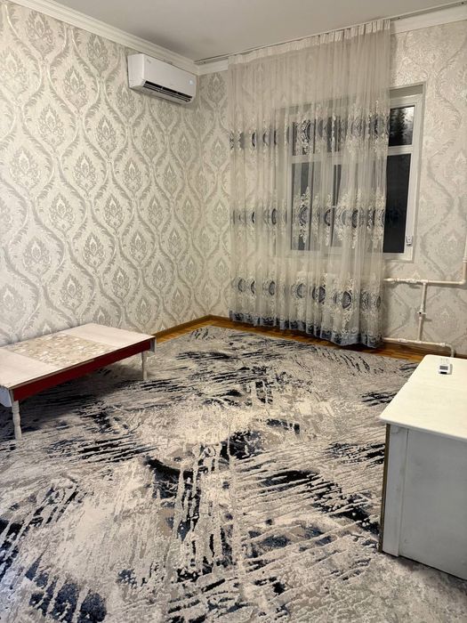 Аренда Ахмад Югнакий 1в2/2/5 Среднее состояние 38м2