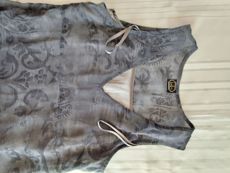 Rochie lunga voal și satin