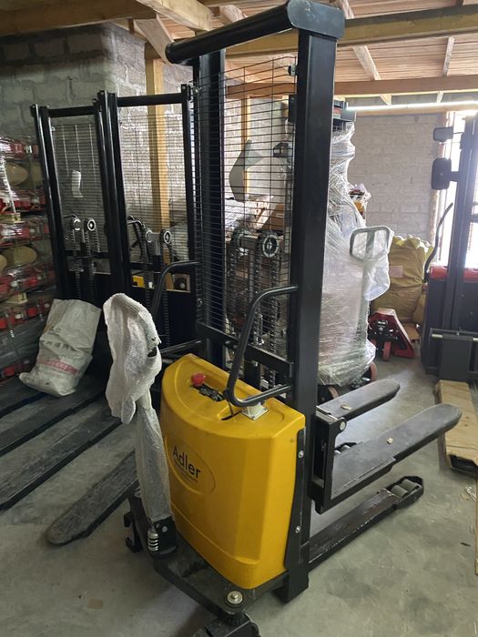 штабелер штаблер электрический , штабелер электрический , Рохля