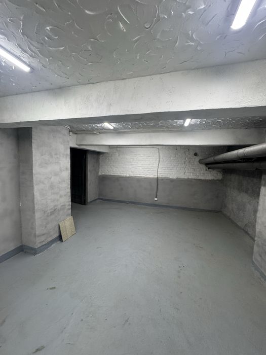 Сдам в аренду помещение 210 кв