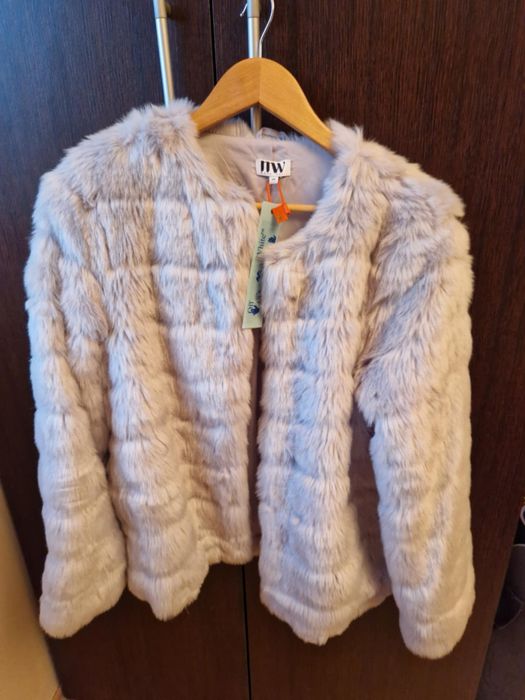 Дамско палто       .