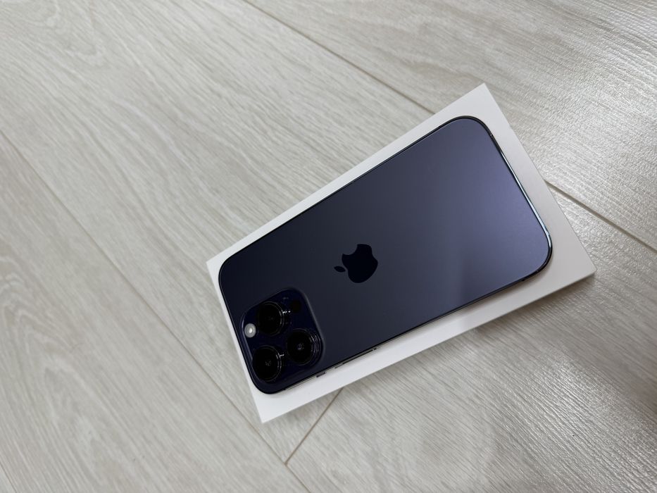 Продам iPhone 14 pro