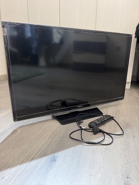 Телевизор Samsung б/у