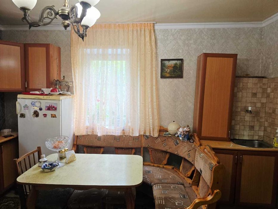 В продаже Дом, Жас Оркен