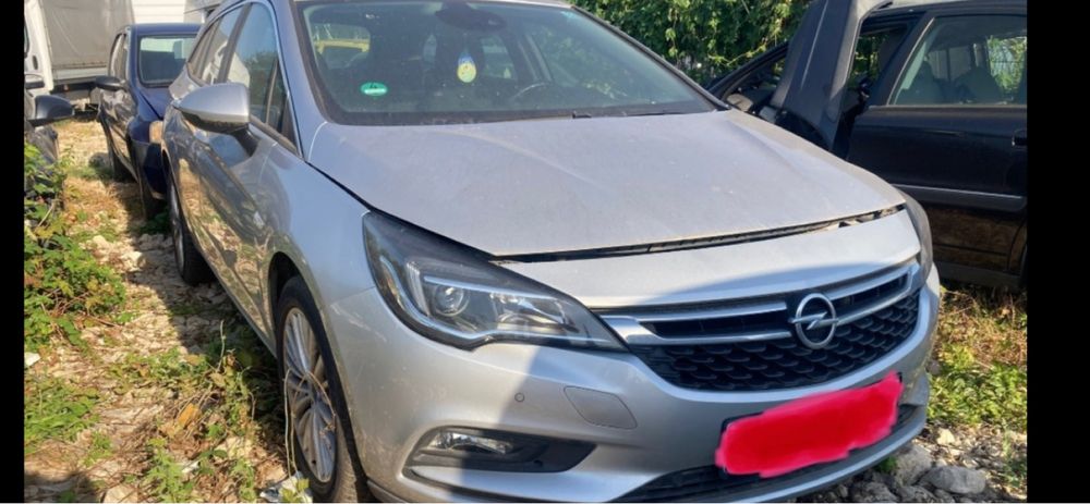 Продава се само на части Opel Astra  K 1.6d 136кс 2016