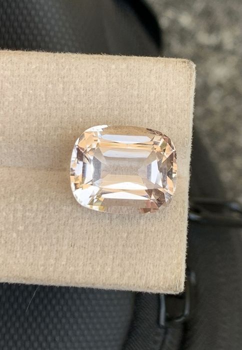 Морганит голям VVS