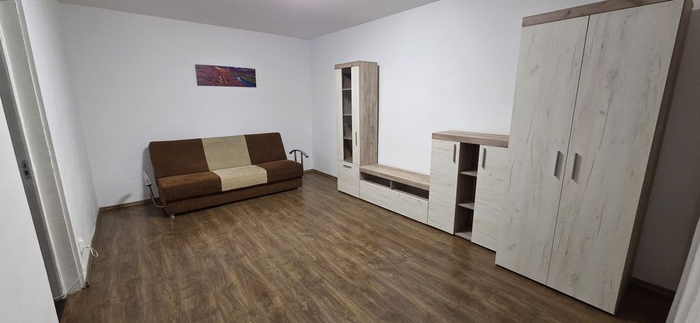 Inchiriez apartament 2 camere