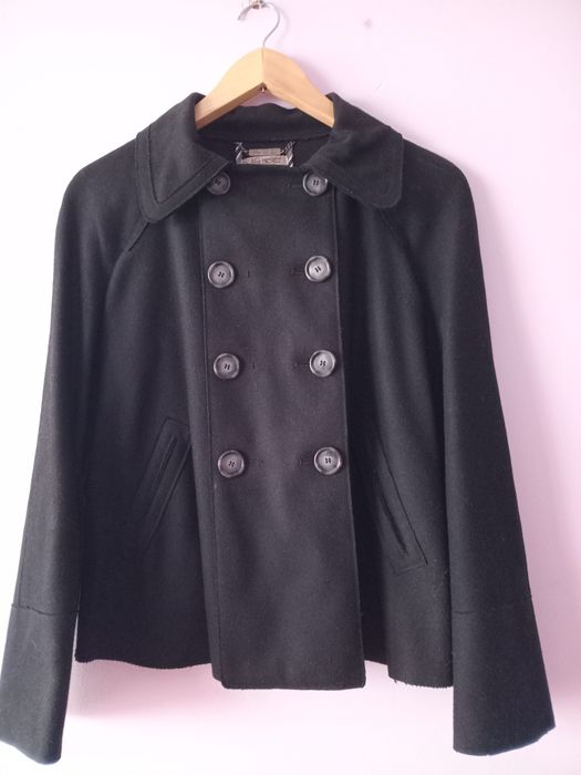 Полупальто. Драповое. Двубортное.