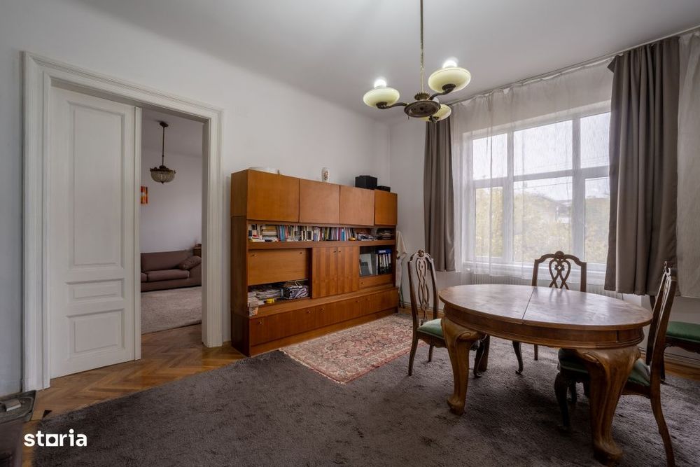 Casa de vanzare in Andrei Muresanu – zona exclusivista!