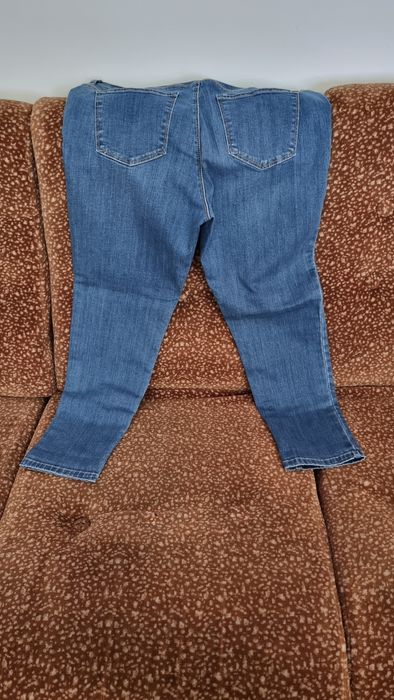 Дамски дънки нови