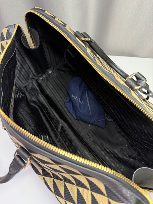 Дорожная сумка Prada Symbole