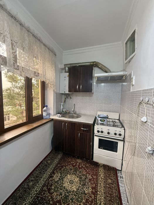 Сдаётся квартира в кирпичном доме.