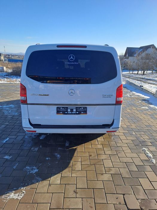 Vând mercedes vito 9 locuri  Cutie automata Motor 2.0 .136cp