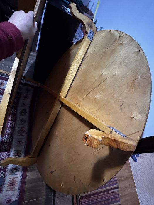 Продам круглые столы