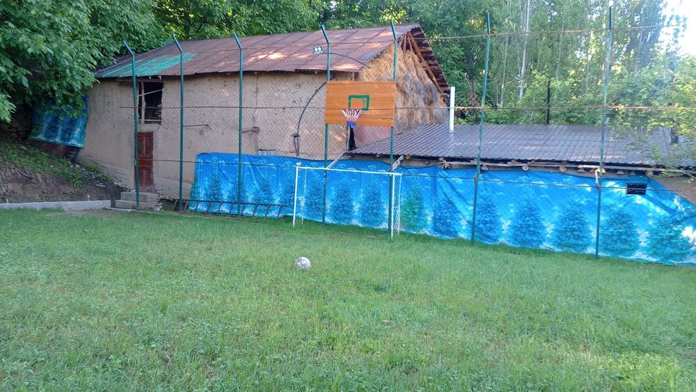 Dacha oila va ulfatlarga