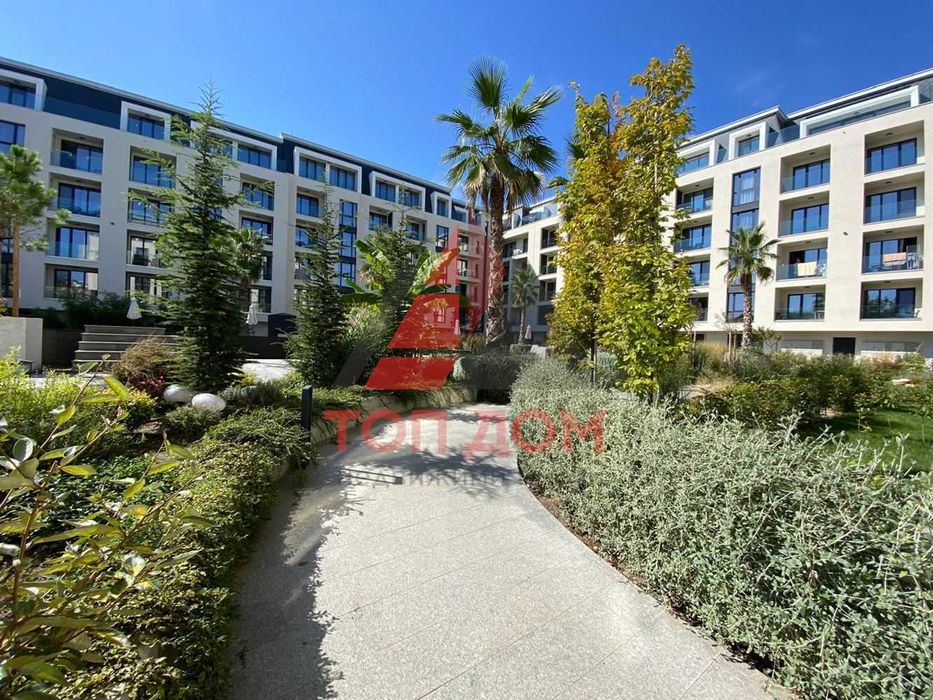 Продава се Двустаен апартамент в к.к. Св.Св. Константин и Елена - 70 кв.м за 3858 €/кв.м - Снимка #17