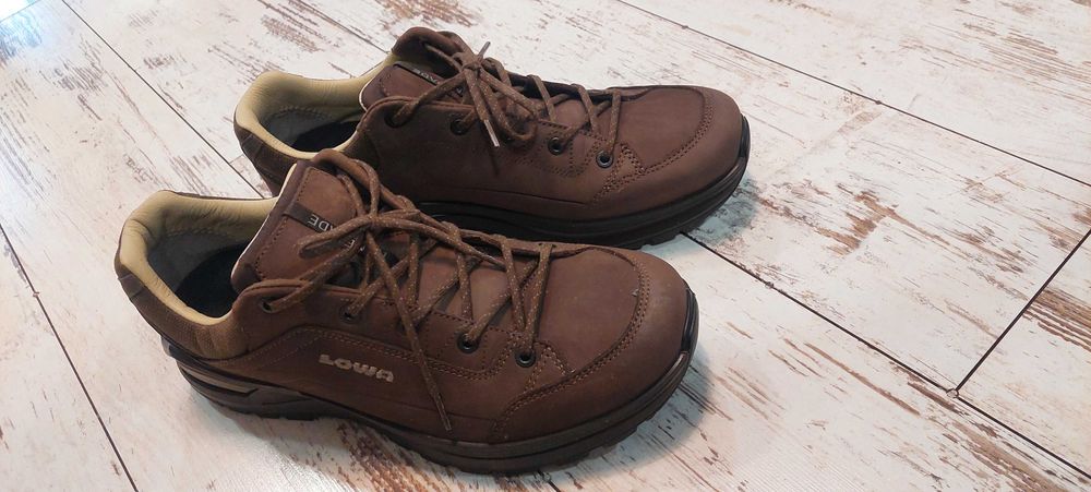 LOWA RENEGADE EVO LL LO / 44 / 28 / 100% origina