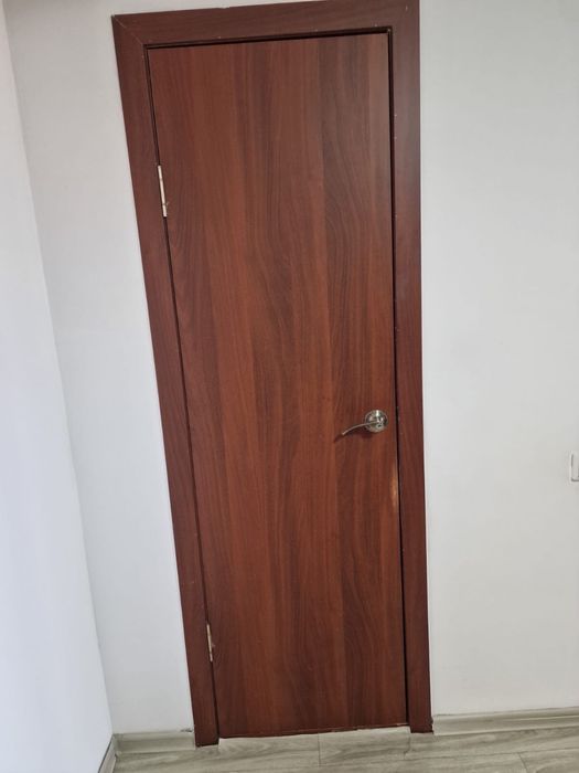 Продам двери