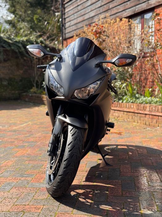 Vand Honda CBR 1000 RR R Fireblade