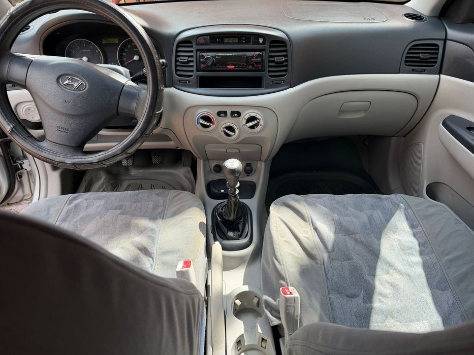 De vânzare Hyundai Accent