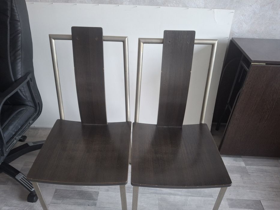 Продам стол со стульями