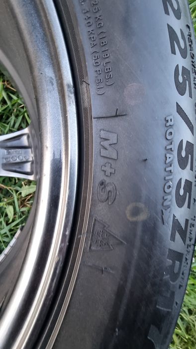 4 ROȚI 17": Jante aliaj 114.3 x 5 prezoane / D central 67.1 mm / ET 38 + anvelope noi all season: 225 / 55 / zr 17