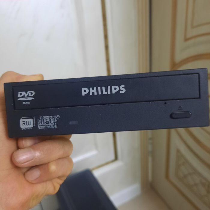 Оптический привод. Двд на пк ide интерфейс.