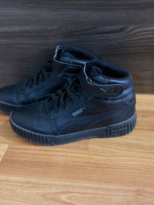Дамски обувки Puma 38