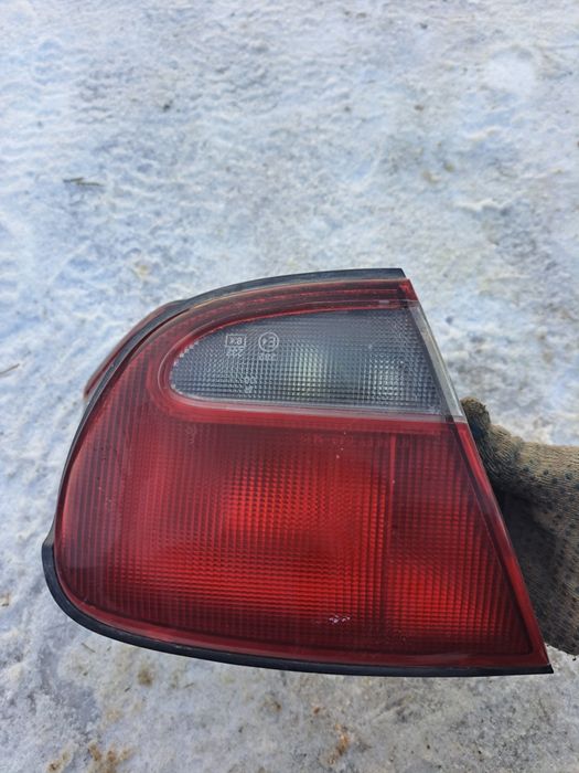 Фонарь задний багажника Мазда кседокс 6
