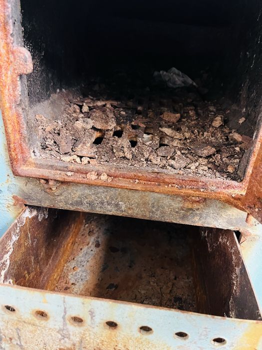 Радиаторы и печька на угле