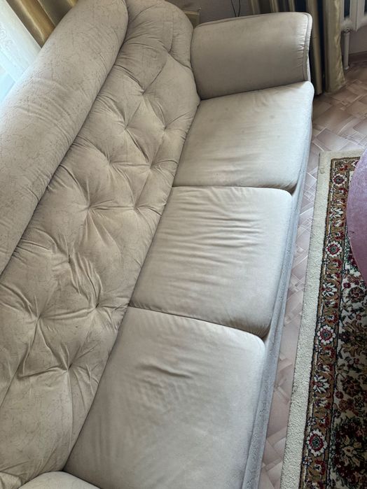 Продам диван с креслами
