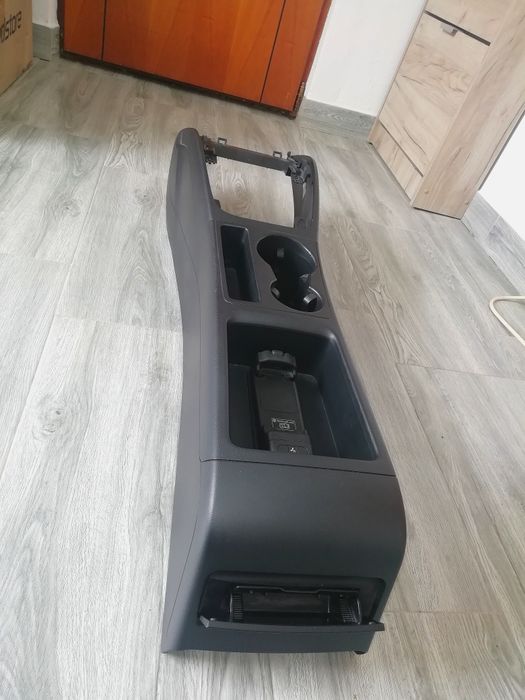 Consolă centrală/cotieră Audi A5 /A4 B8